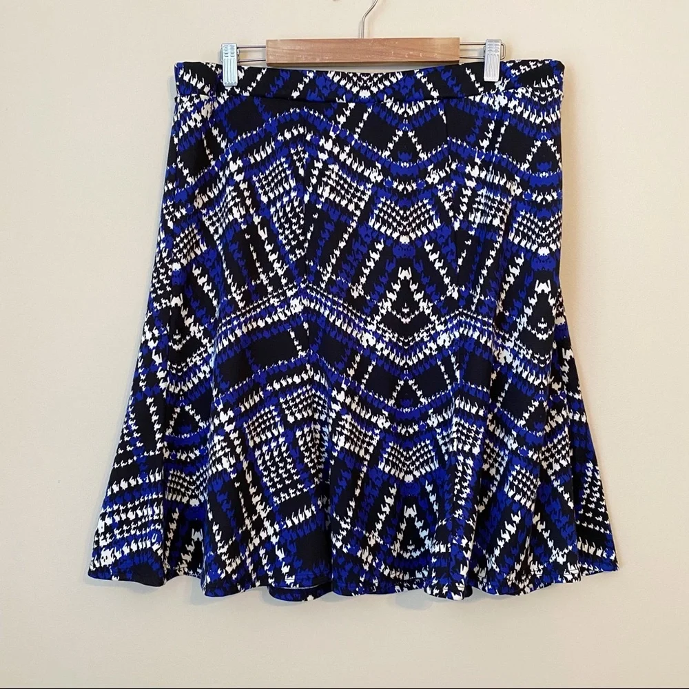 Sunny Leigh NWT A-Line Pull On Skirt - XL